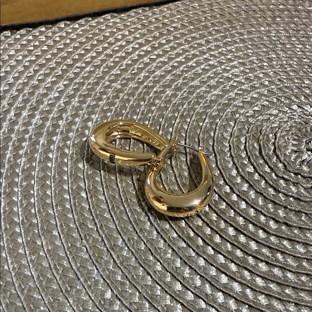 Michael Kora Elegant Gold Hoop Earrings